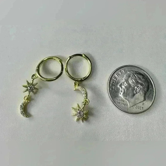 14K Gold & Sterling Silver Stars & Moon Earrings - Picture 4 of 5